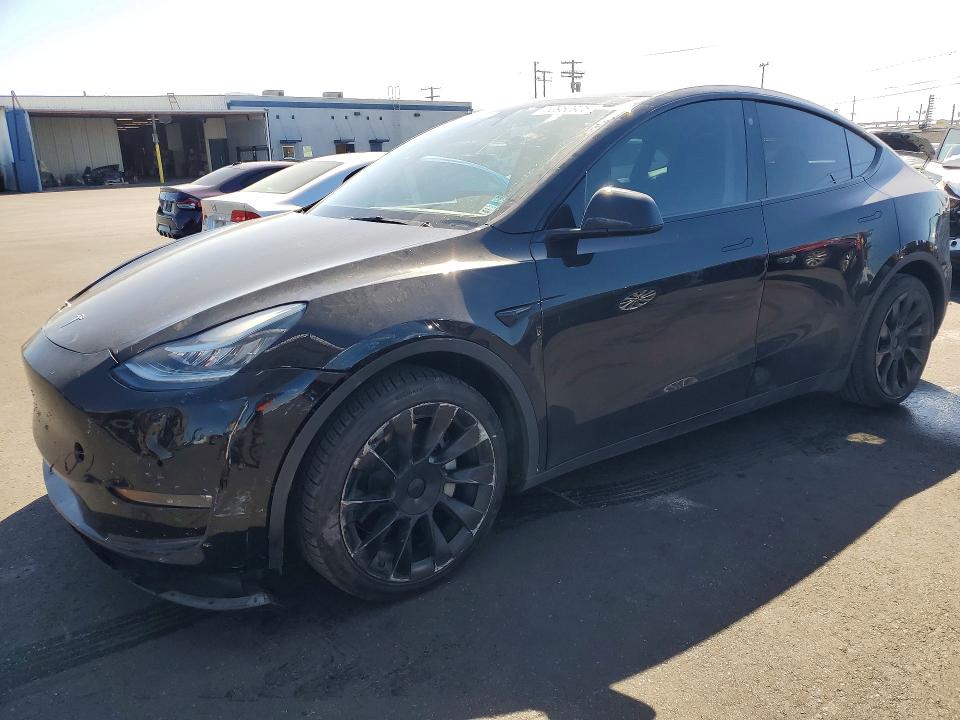 2022 Tesla Model y VIN 7SAYGDEE5NF316127 — COPART salvage auction photo