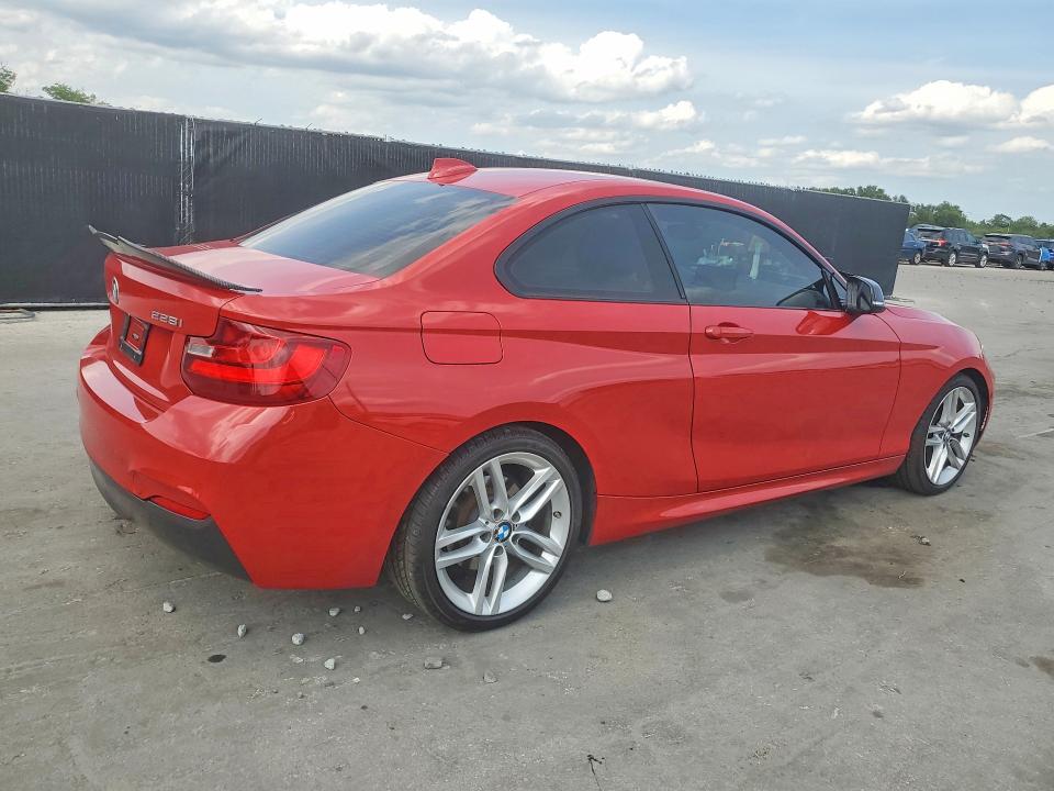 2014 BMW 2er VIN WBA1F5C53EV256065 COPART salvage auction — FRONT END, Fl - Cert Of Title Slvg Rebuildable, sold $2,250 on 2026-08-18 (photo 3)