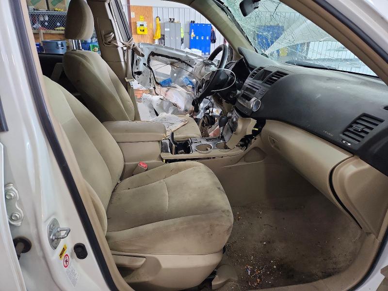 2010 Toyota Highlander VIN 5TDZK3EH0AS016957 COPART salvage auction — SIDE, IL - SALVAGE CERTIFICATE, sold $750 on 2026-07-06 (photo 7)