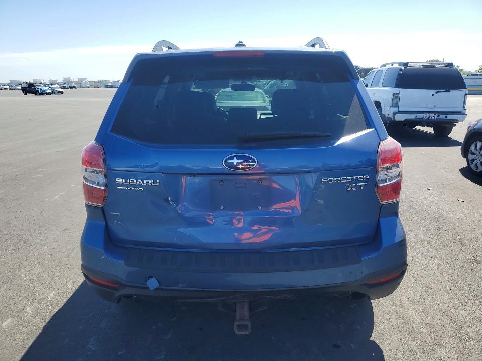 2025 Subaru Forester VIN JF2SJGUC1FH521310 COPART salvage auction — FRONT END, CA - SALVAGE CERTIFICATE, sold $675 on 2026-07-15 (photo 6)
