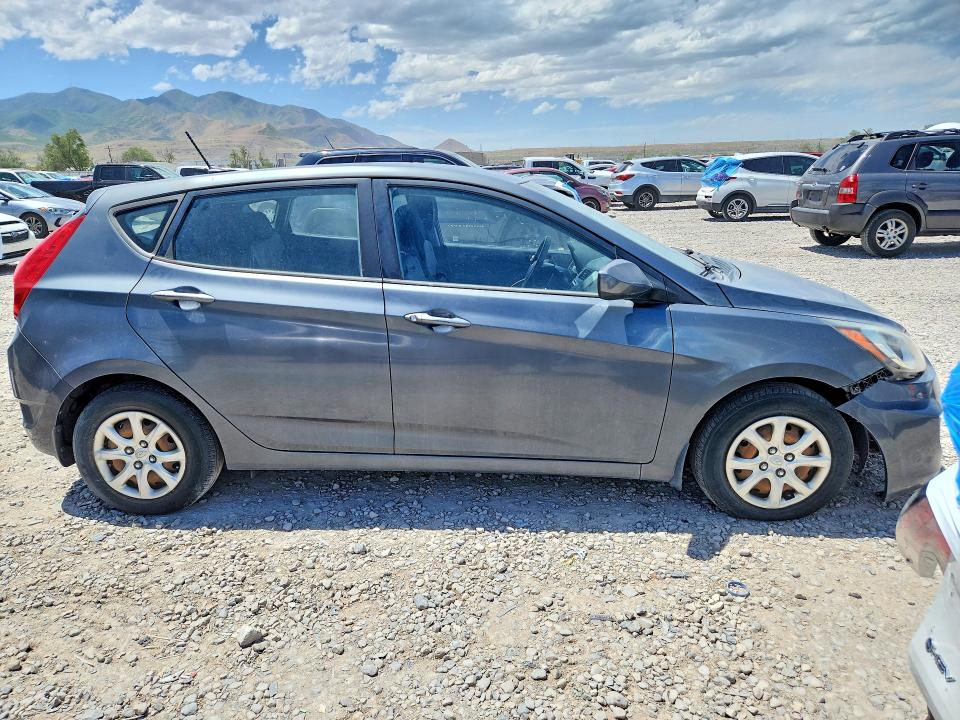 2012 Hyundai VIN KMHCT5AEXCU056807 COPART salvage auction — SIDE, UT - CERTIFICATE OF TITLE, sold $425 on 2026-07-28 (photo 4)
