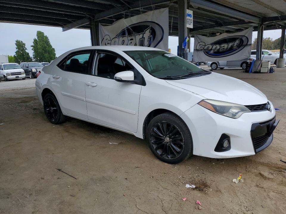 2016 Toyota Corolla VIN 5YFBURHE2GP414205 COPART salvage auction — VANDALISM, CA - SALVAGE CERTIFICATE, sold $300 on 2026-07-28 (photo 4)