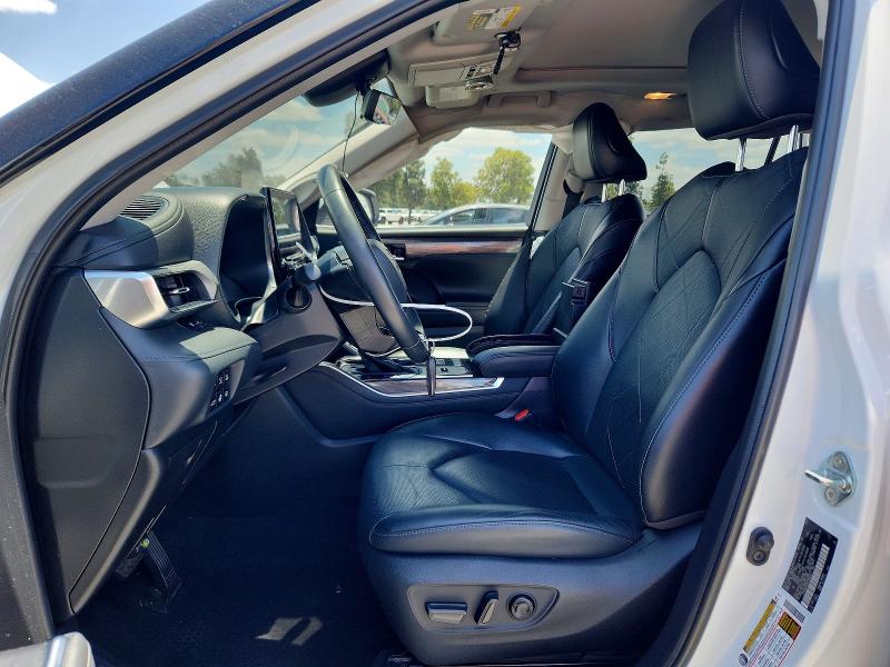 2022 Toyota VIN 5TDEBRCH5NS078333 COPART salvage auction — SIDE, Ca - Salvage Certificate, sold $26,500 on 2026-07-02 (photo 7)
