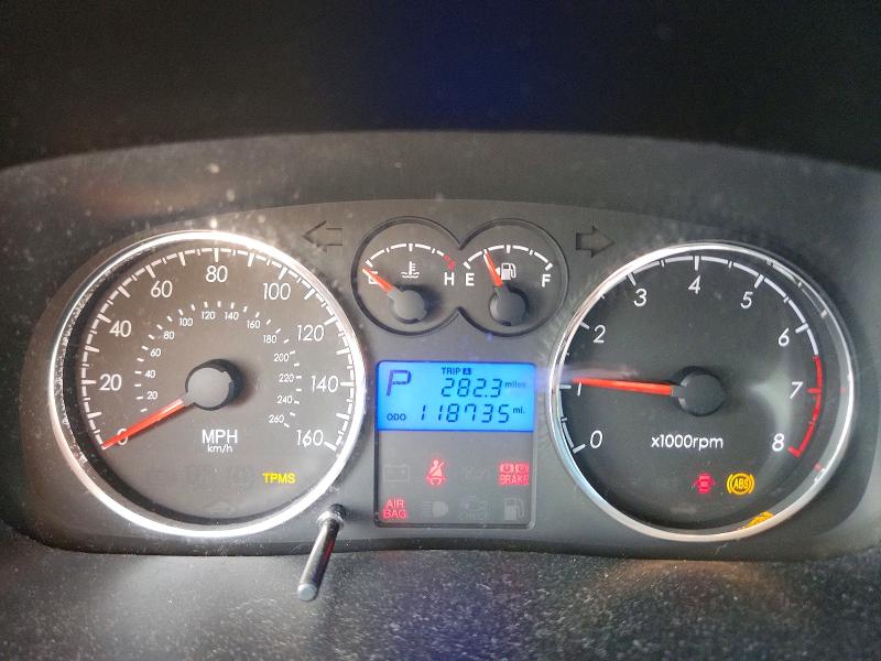 2007 Hyundai Tiburon VIN KMHHM66D27U251718 COPART salvage auction — FRONT END, Mn - Cert Of Title-Prior Salvage, sold $100 on 2026-07-06 (photo 9)