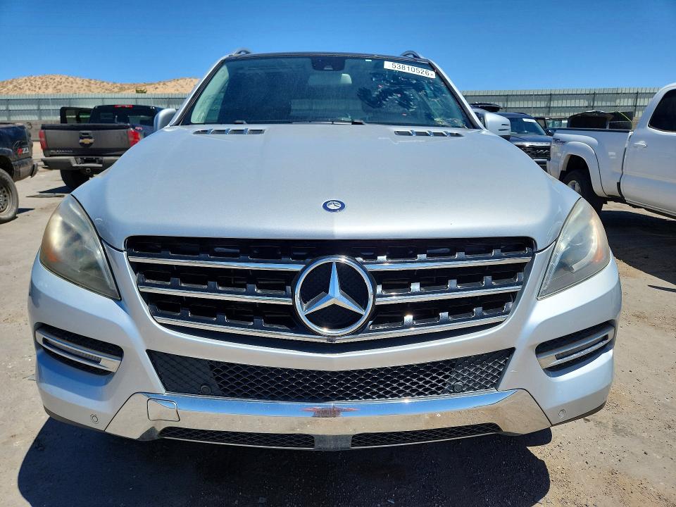 2014 Mercedes-benz Ml-class VIN 4JGDA2EB5EA289653 COPART salvage auction — NORMAL WEAR, Az - Certificate Of Title, sold $4,200 on 2026-08-13 (photo 5)