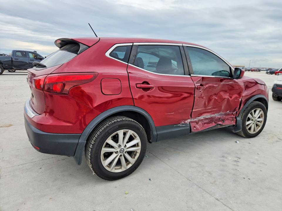 2019 Nissan Rogue VIN JN1BJ1CP0KW224215 COPART salvage auction — SIDE, Tx - Salvage Vehicle Title, sold $2,400 on 2026-07-17 (photo 3)