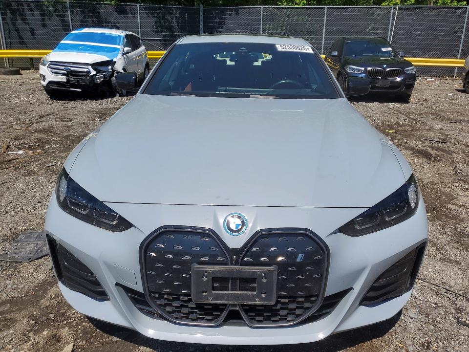 2024 BMW VIN WBY83FB08RFT23652 COPART salvage auction — MINOR DENT/SCRATCHES, Salvage Title, sold $23,200 on 2026-07-17 (photo 5)