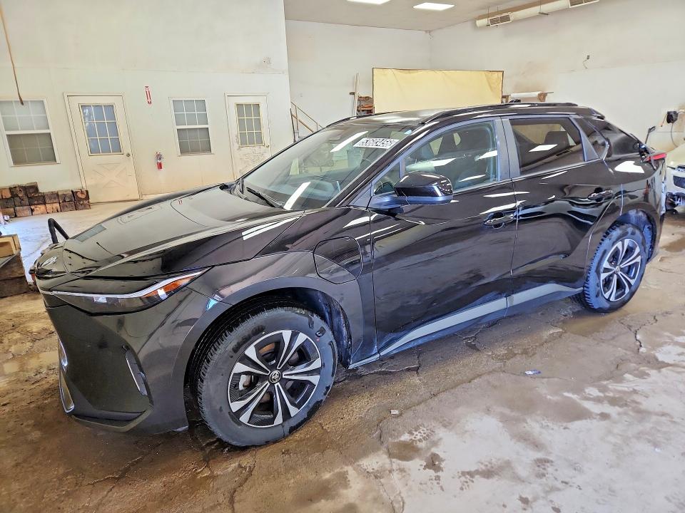2024 Toyota Bz4x VIN JTMAAAAA7RA047693 — COPART salvage auction photo
