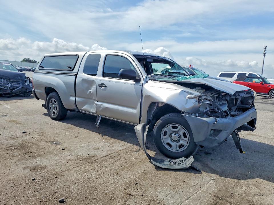 2015 Toyota Tacoma VIN 5TFTX4CN4FX062993 COPART salvage auction — FRONT END, Fl - Cert Of Title Slvg Rebuildable, sold $2,900 on 2026-07-13 (photo 4)