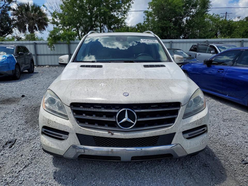 2014 Mercedes-benz VIN 4JGDA2EB2EA332779 COPART salvage auction — NORMAL WEAR, Mt - Certificate Of Title (P), sold $4,000 on 2026-07-09 (photo 5)