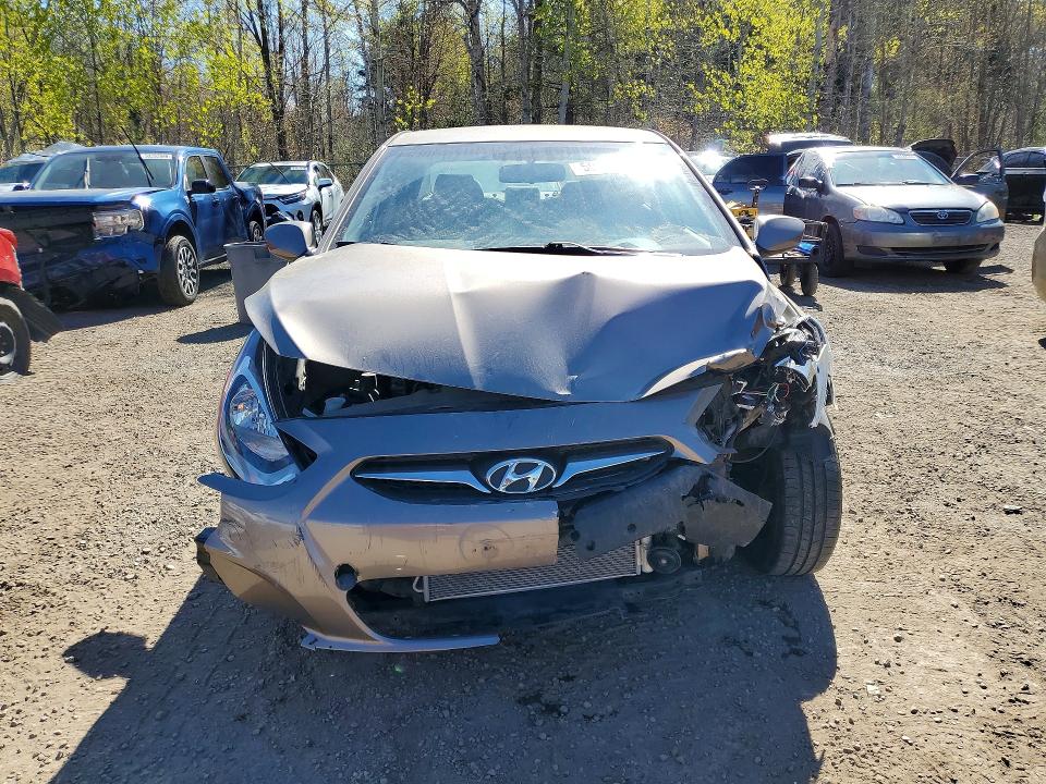 2013 Hyundai Accent VIN KMHCT4AE9DU511397 COPART salvage auction — FRONT END, On - Permit Salvage, sold $300 on 2026-07-14 (photo 5)