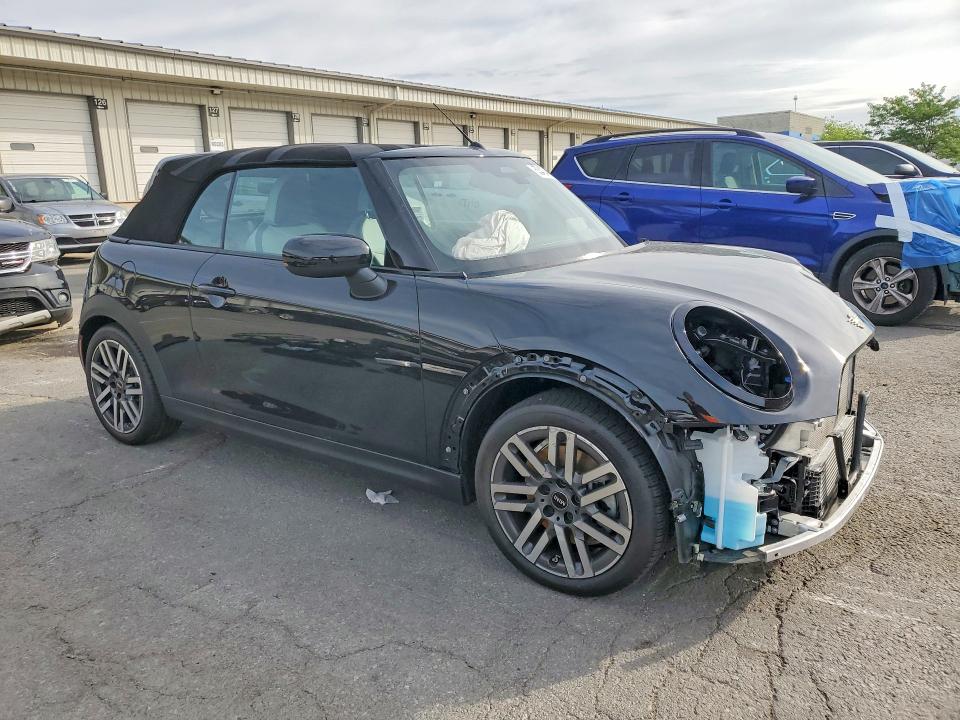 2025 Mini Cooper VIN WMW13GX03S2X39863 COPART salvage auction — FRONT END, Ky - Bill Of Sale/Part Only/No Titl, sold $7,600 on 2026-08-06 (photo 4)