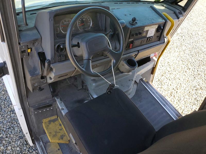 2014 Isuzu Reach VIN JALB4T172E7W00428 COPART salvage auction — NORMAL WEAR, Ca - Dis/Dlr/Exp Only Clean Title, sold $3,950 on 2026-07-30 (photo 8)