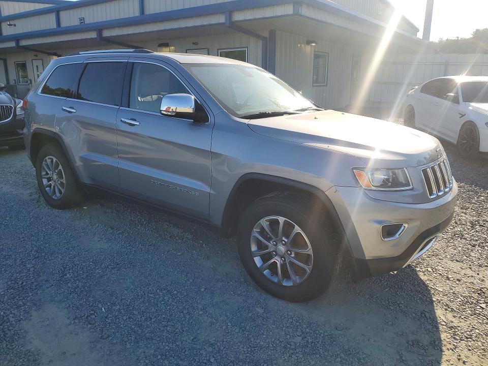 2014 Jeep Cherokee VIN 1C4RJEBG4EC227919 COPART salvage auction — DAMAGE HISTORY, Mt - Dealer Only Clean Title, sold $2,600 on 2026-07-02 (photo 4)