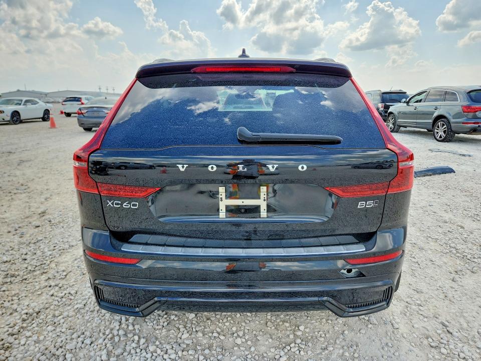 2026 Volvo Xc60 VIN YV4M12RC4T1437065 COPART salvage auction — FRONT END, Tx - Salvage Vehicle Title, sold $20,200 on 2026-07-02 (photo 6)