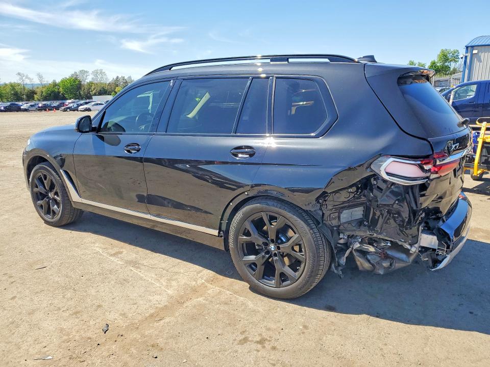 2021 BMW X7 VIN 5UXCW2C02M9F57191 COPART salvage auction — REAR END, Salvage Title, sold $20,500 on 2026-07-10 (photo 2)