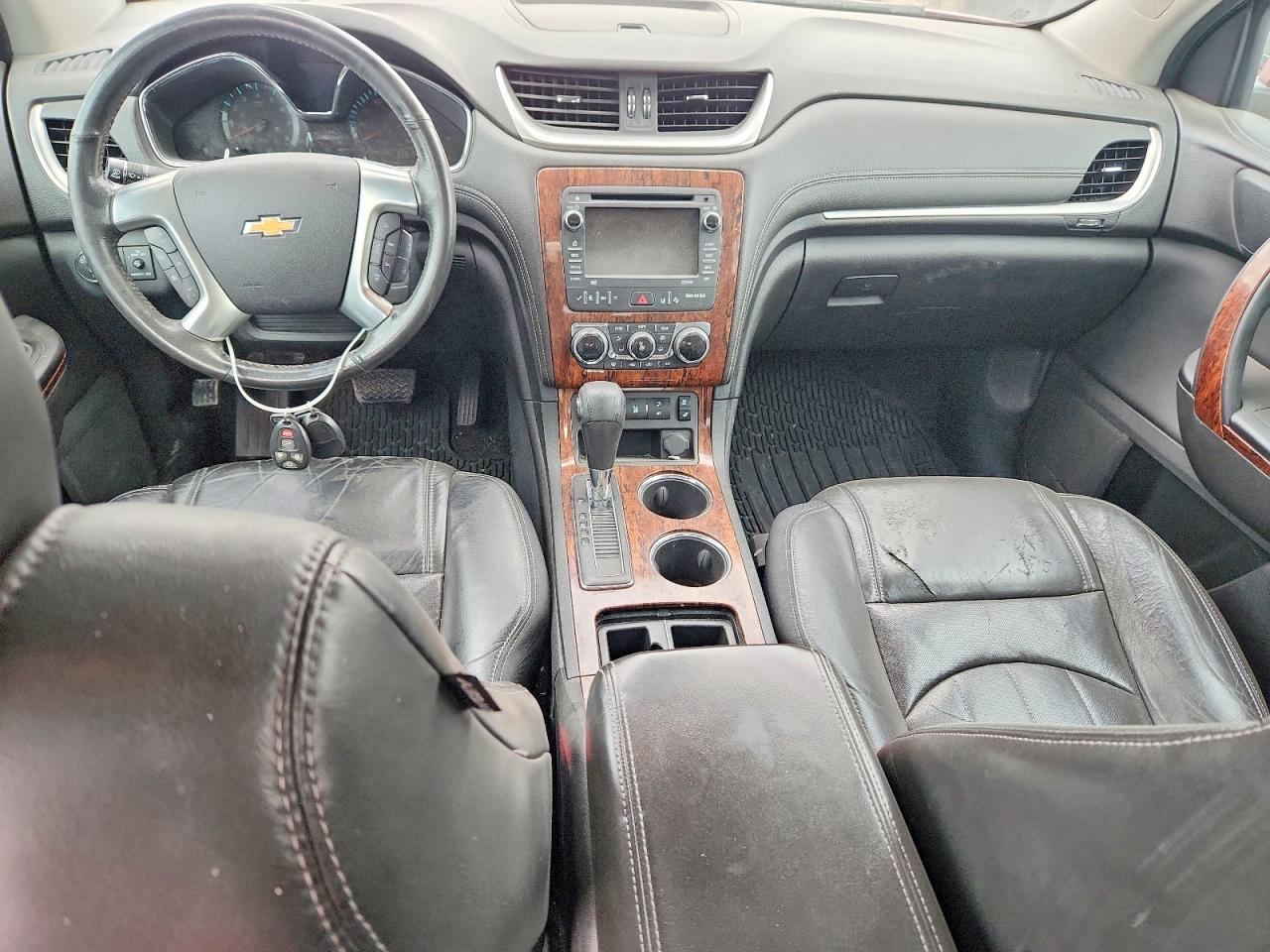 2014 Chevrolet Traverse VIN 1GNKVJKD6EJ231767 COPART salvage auction — Front End, KS - CERT OF TITLE-SALVAGE, sold $1,150 on 2026-07-09 (photo 8)