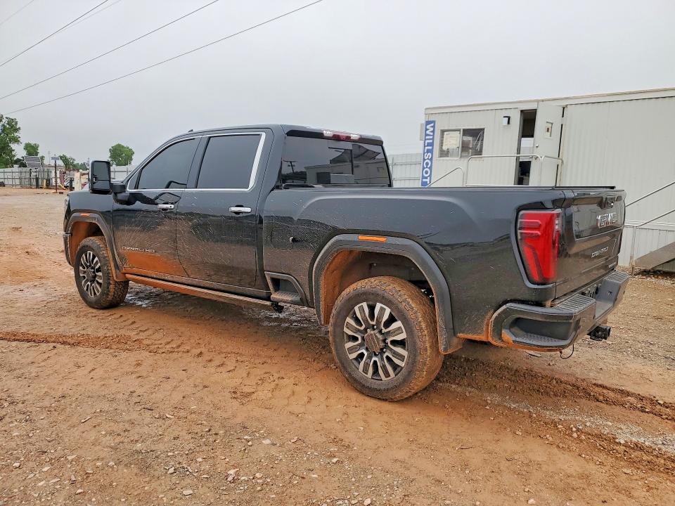 2026 Gmc VIN 1GT4UXEY1TF101403 COPART salvage auction — REAR END, Ok - Certificate Of Title, sold $68,000 on 2026-07-02 (photo 2)