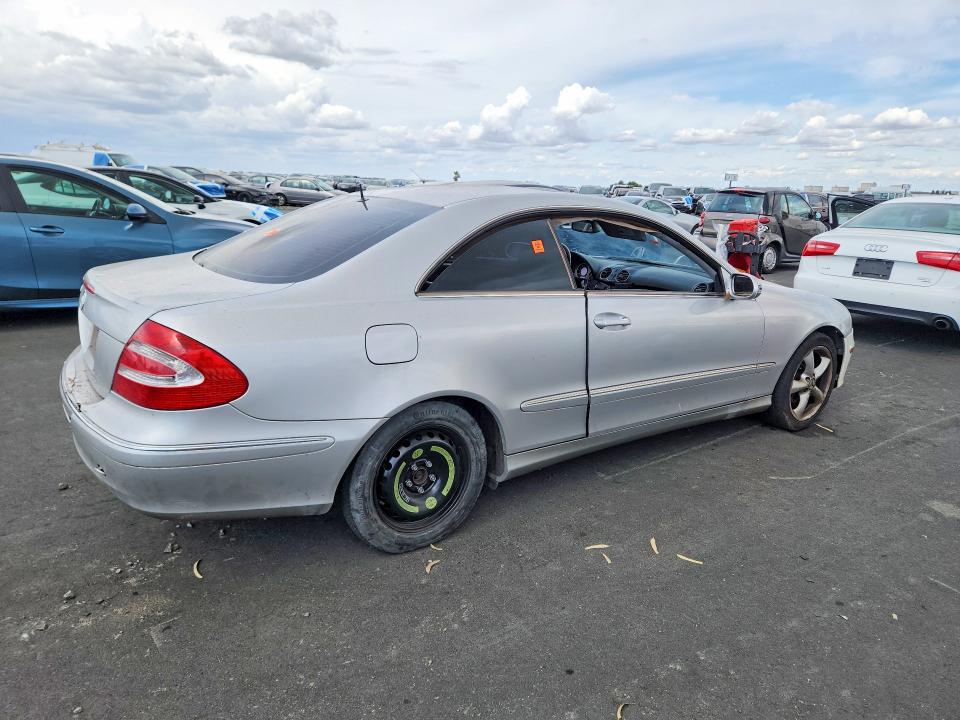 2005 Mercedes-benz Clk-klasse VIN WDBTJ65J15F153794 COPART salvage auction — REAR END, Ca - Dis/Dlr/Exp Only Clean Title, sold $250 on 2026-07-15 (photo 3)