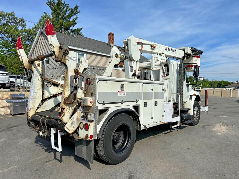 2011 International 4000 series VIN 1HTMKAAR3BH319642 COPART salvage auction — MINOR DENT/SCRATCHES, Tn - Certificate Of Title (P), sold $15,000 on 2026-07-29 (photo 3)