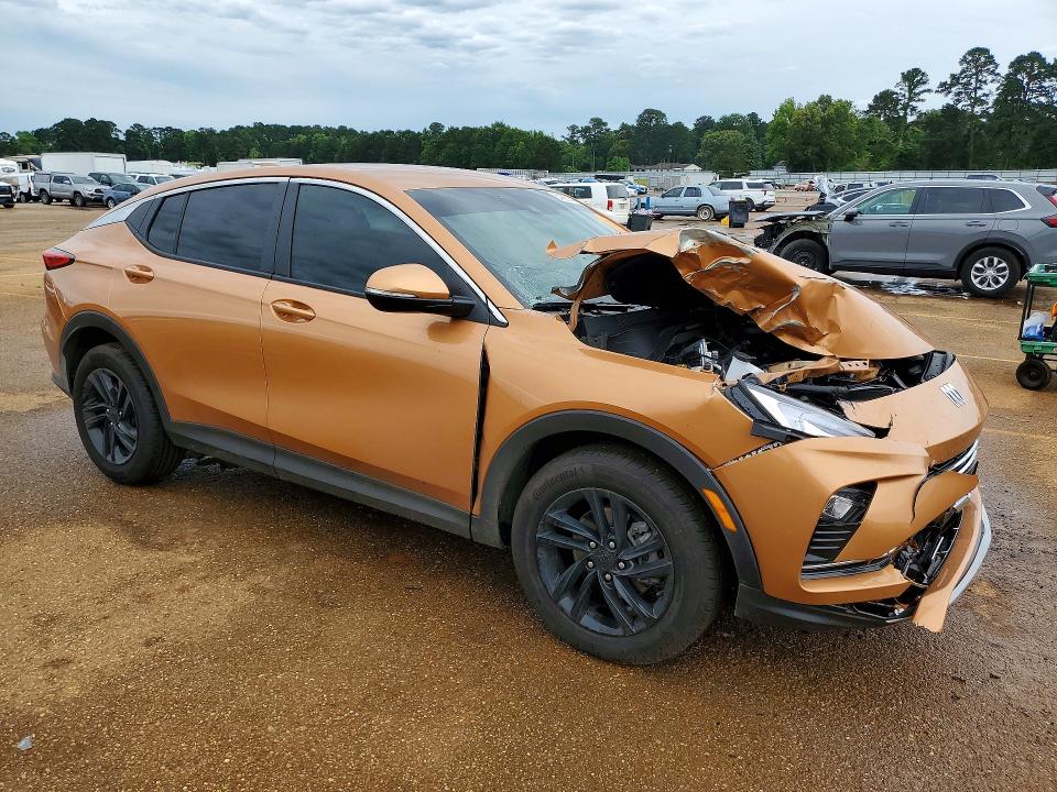 2025 Buick Envista VIN KL47LAEP1SB237793 COPART salvage auction — FRONT END, TX - SALVAGE VEHICLE TITLE, sold $4,600 on 2026-07-27 (photo 4)