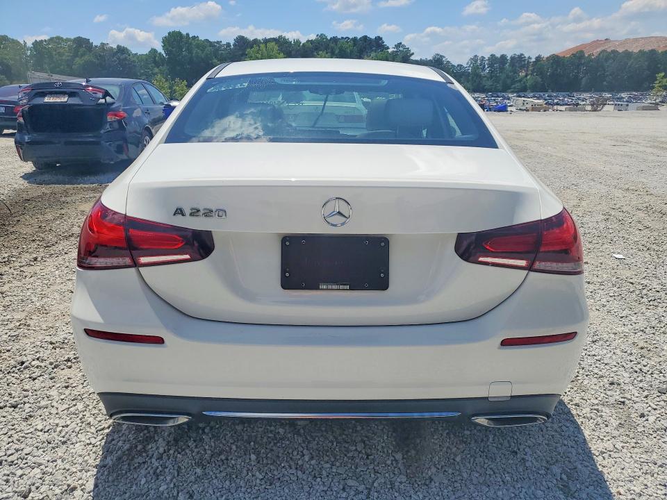 2019 Mercedes-benz A-class VIN WDD3G4EB5KW025122 COPART salvage auction — MINOR DENT/SCRATCHES, Ga - Certificate Of Title, sold $8,300 on 2026-07-13 (photo 6)