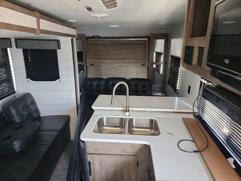 2023 Pion Trailer VIN 5SFPB2521PE522841 COPART salvage auction — ROLLOVER, TX - SALVAGE VEHICLE TITLE, sold $625 on 2026-07-20 (photo 5)
