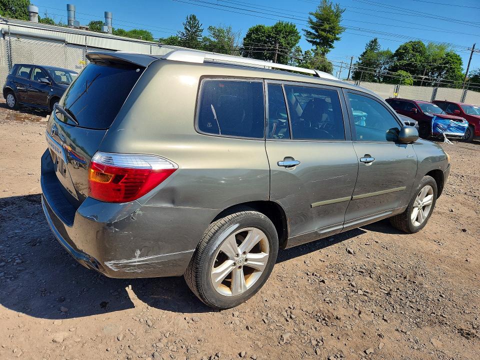 2008 Toyota Highlander VIN JTEDS42A382066000 COPART salvage auction — FRONT END, Pa - Certificate Of Salvage, sold $50 on 2026-07-29 (photo 3)