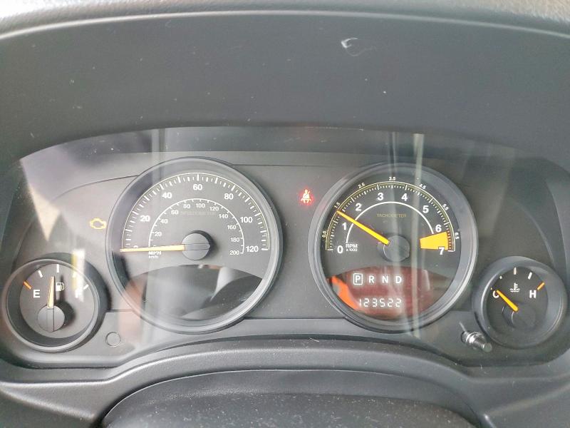 2015 Jeep Liberty (patriot) VIN 1C4NJPBA0FD387345 COPART salvage auction — REAR END, TN - SALVAGE CERTIFICATE, sold $1,300 on 2026-07-09 (photo 9)
