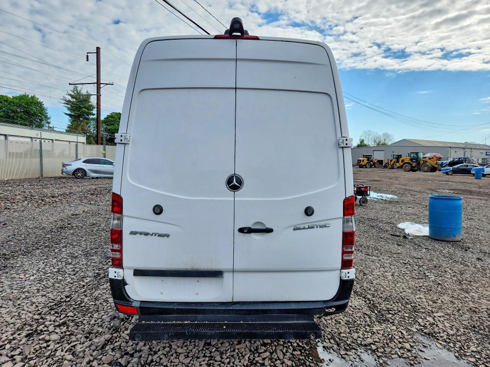 2015 Mercedes-benz Sprinter 2500 VIN WD3PE8CC4F5960447 COPART salvage auction — SIDE, Pa - Cert Of Title, sold $725 on 2026-07-13 (photo 6)