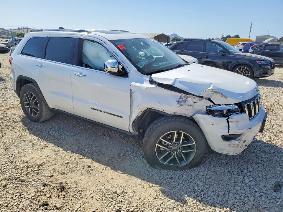 2020 Jeep Cherokee VIN 1C4RJFBG5LC299358 COPART salvage auction — FRONT END, Ca - Salvage Certificate, sold $3,300 on 2026-07-02 (photo 4)