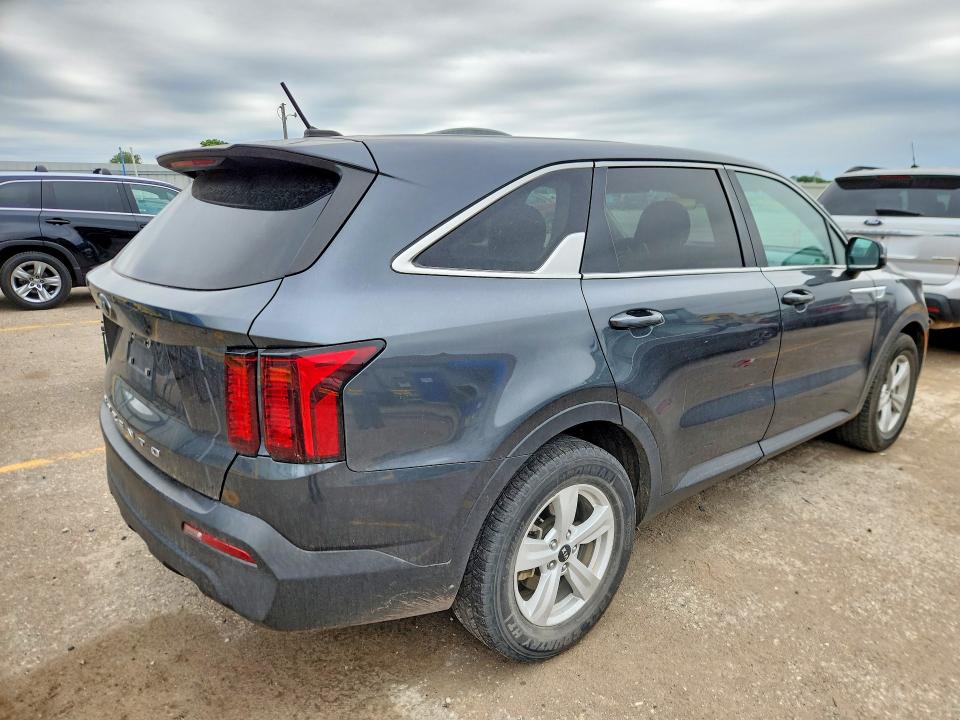 2021 Kia VIN 5XYRG4LC2MG052570 COPART salvage auction — HAIL, Ks - Cert Of Title-Salvage, sold $7,200 on 2026-07-08 (photo 3)