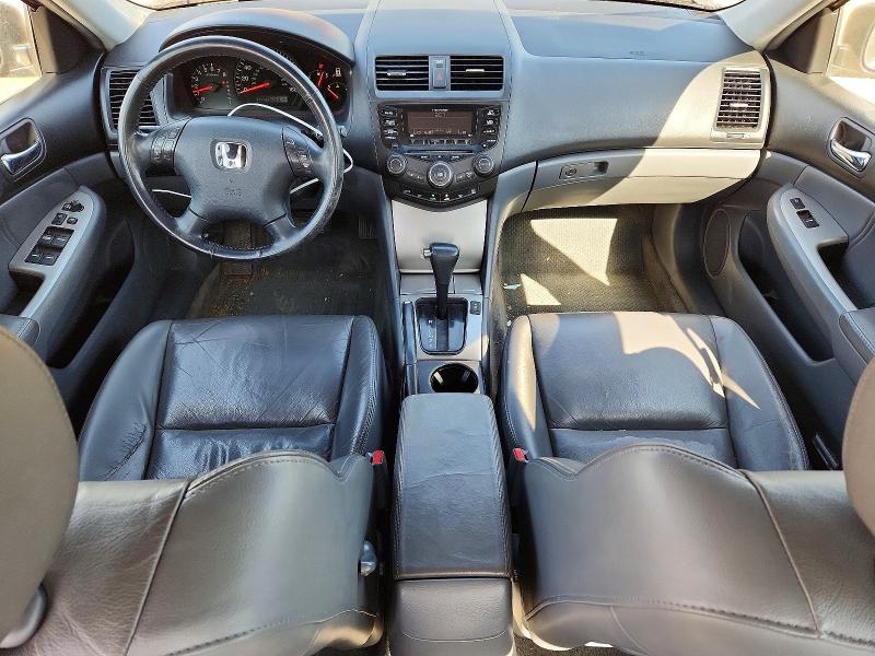 2005 Honda Accord VIN 1HGCM56885A091243 COPART salvage auction — FRONT END, IL - SALVAGE CERTIFICATE, sold $800 on 2026-07-09 (photo 8)