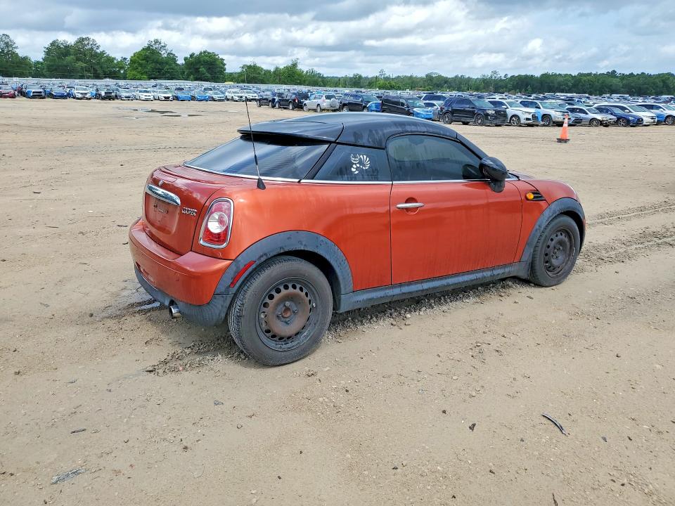 2014 Mini Cooper VIN WMWSX1C56ET508039 COPART salvage auction — FRONT END, FL - CERT OF TITLE SLVG REBUILDABLE, sold $875 on 2026-07-31 (photo 3)