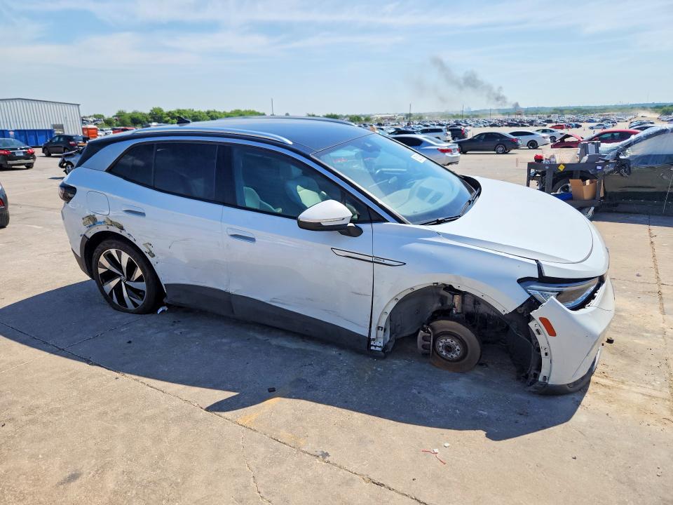 2021 Volkswagen VIN WVGKMPE24MP039439 COPART salvage auction — SIDE, Tx - Salvage Vehicle Title, sold $6,000 on 2026-07-30 (photo 4)