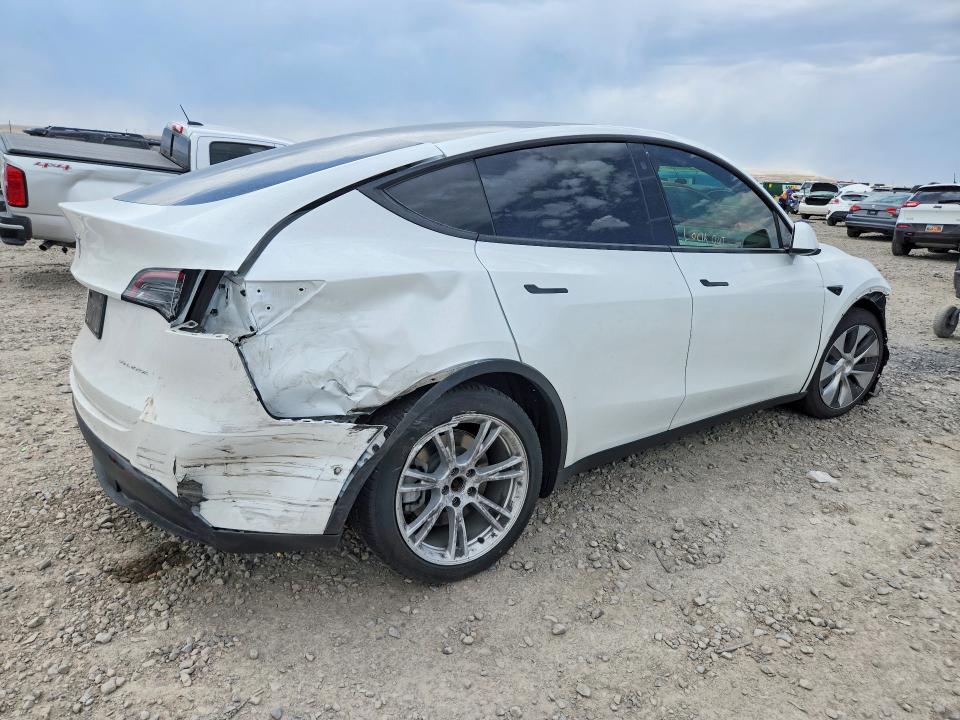 2022 Tesla VIN 7SAYGDEE8NF369792 COPART salvage auction — REAR END, Ut - Salvage Certificate, sold $7,200 on 2026-07-24 (photo 3)