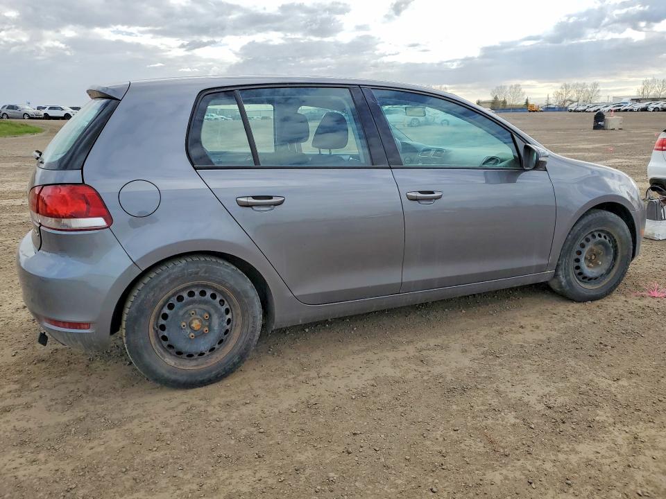 2010 Volkswagen Golf VIN WVWCA7AJ5AW285349 COPART salvage auction — VANDALISM, ON - PERMIT NO BRAND - UNFIT, sold $650 on 2026-08-11 (photo 3)