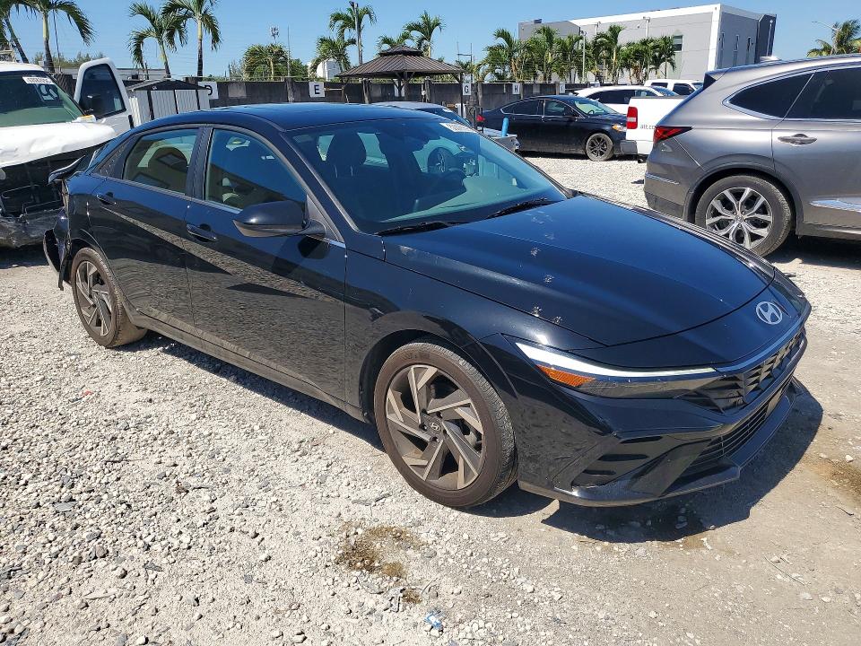 2024 Hyundai Elantra VIN KMHLS4DG3RU752976 COPART salvage auction — REAR END, Fl - Cert Of Title Slvg Rebuildable, sold $6,800 on 2026-07-20 (photo 4)