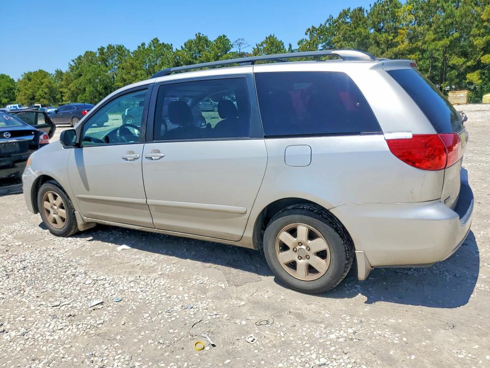 2010 Toyota Sienna VIN 5TDKK4CC5AS336094 COPART salvage auction — WATER/FLOOD, Tx - Nonrepairable Title-Flood, sold $750 on 2026-07-10 (photo 2)