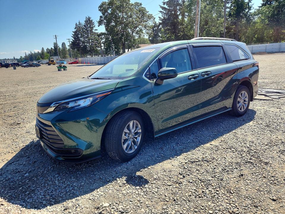 2023 Toyota Sienna VIN 5TDKSKFC8PS095771 COPART salvage auction — UNDERCARRIAGE, Salvage Title, sold $19,700 on 2026-07-10 (photo 1)