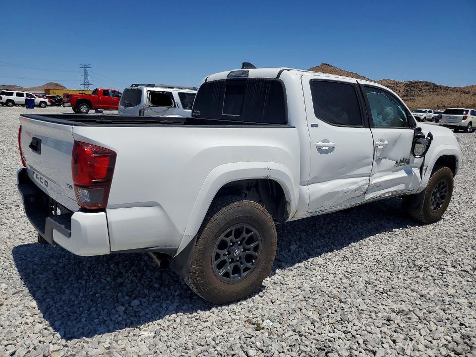2022 Toyota VIN 3TMCZ5AN8NM508912 COPART salvage auction — ROLLOVER, Nv - Salvage Title, sold $12,800 on 2026-07-29 (photo 3)