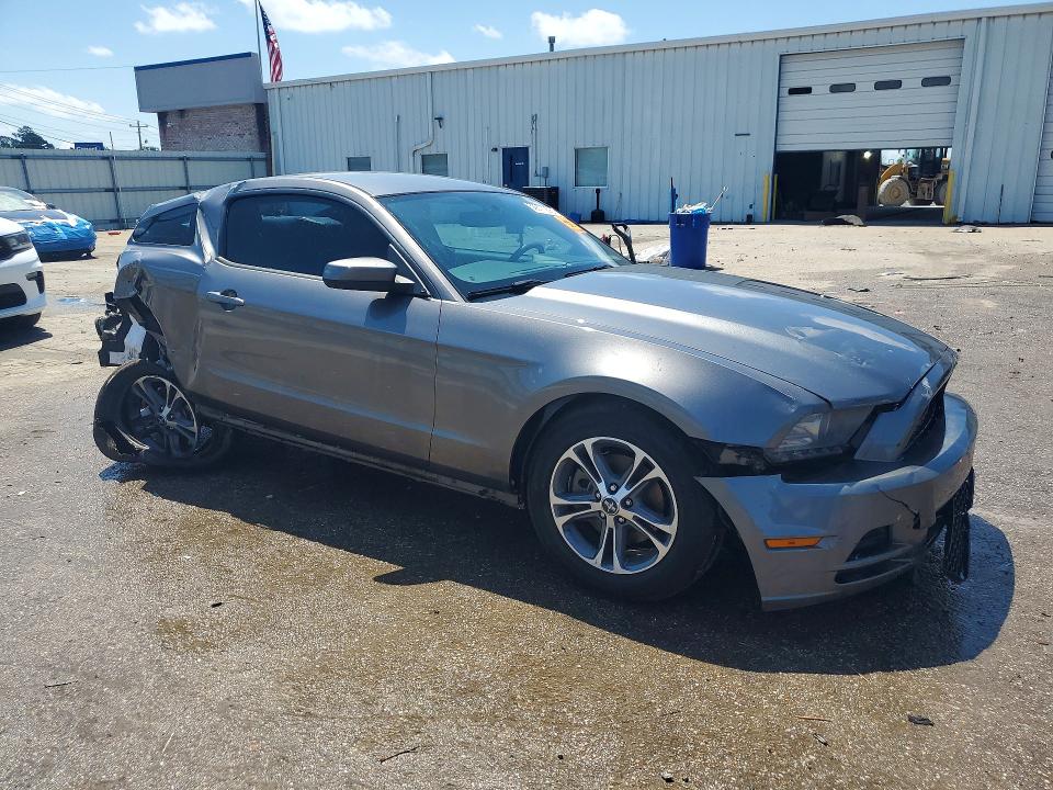 2014 Ford Mustang VIN 1ZVBP8AM7E5266854 COPART salvage auction — REAR END, AL - CERT OF TITLE-SALVAGE TITLE, sold $725 on 2026-07-09 (photo 4)