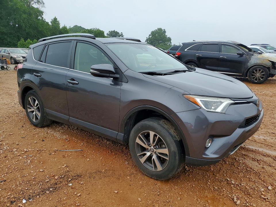 2017 Toyota Rav 4 VIN JTMWFREV5HJ101638 COPART salvage auction — REAR END, Nc - Salvage Certificate Of Title, sold $5,700 on 2026-07-06 (photo 4)