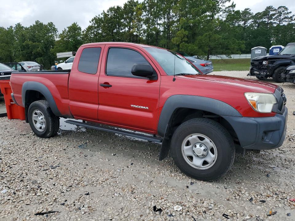2014 Toyota Tacoma VIN 5TFTX4GN7EX028295 COPART salvage auction — SIDE, TX - CERTIFICATE OF TITLE, sold $800 on 2026-07-24 (photo 4)
