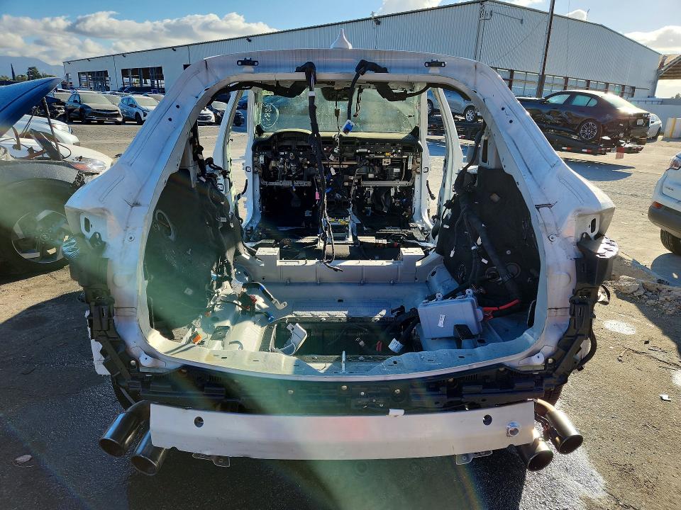 2024 Maserati Grecale VIN ZN6PMDAA9R7458818 COPART salvage auction — STRIPPED, CA - CERTIFICATE OF TITLE, sold $100 on 2026-07-23 (photo 6)