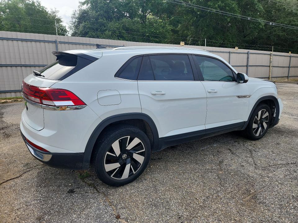 2024 Volkswagen Atlas VIN 1V2JE2CA7RC212894 COPART salvage auction — FRONT END, Salvage Title, sold $250 on 2026-07-27 (photo 3)