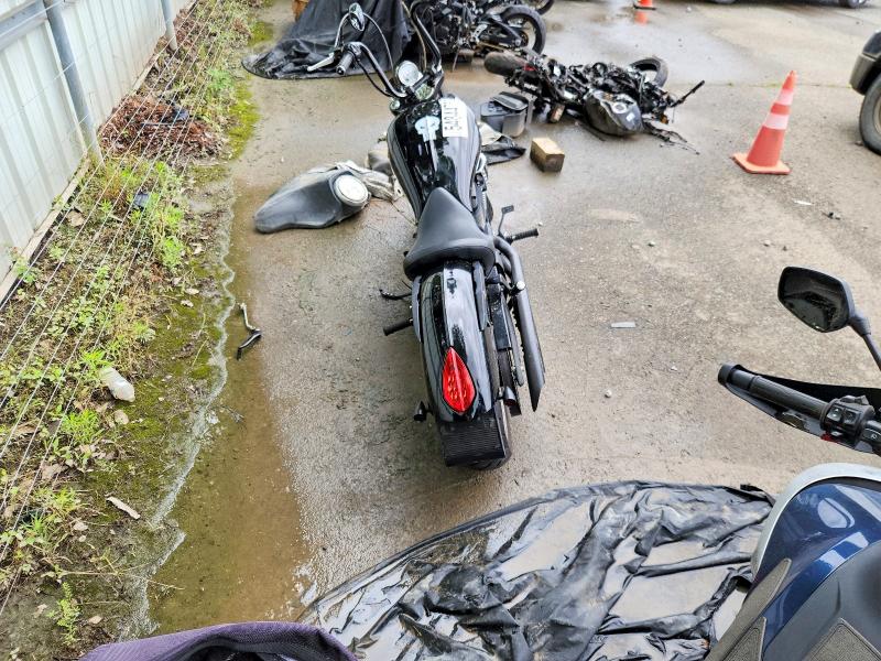 2010 Victory motorcycles Vegas VIN 5VPAB26D5A3004146 COPART salvage auction — ROLLOVER, LA - CERT OF TITLE-SALVAGE, sold $175 on 2026-07-23 (photo 6)