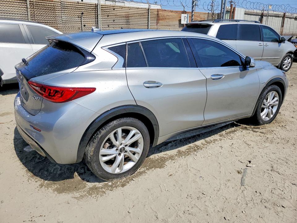 2019 Infiniti Qx30 VIN SJKCH5CPXKA010069 COPART salvage auction — STRIPPED, Ca - Salvage Certificate, sold $1,650 on 2026-07-20 (photo 3)