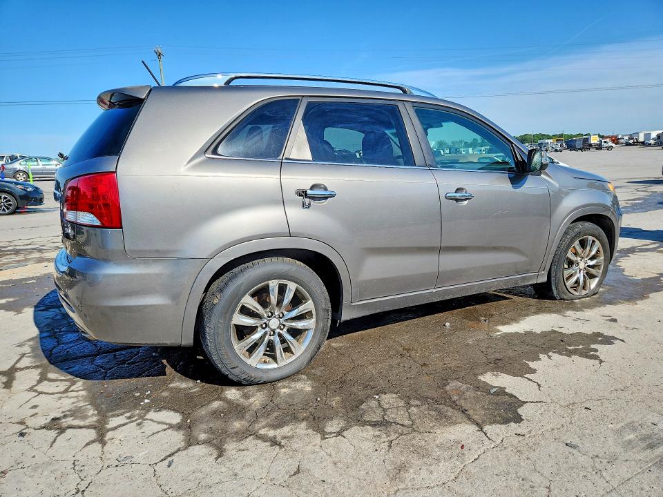 2013 Kia Sorento VIN 5XYKW4A21DG397524 COPART salvage auction — FRONT END, Tn - Salvage Certificate, sold $850 on 2026-07-13 (photo 3)