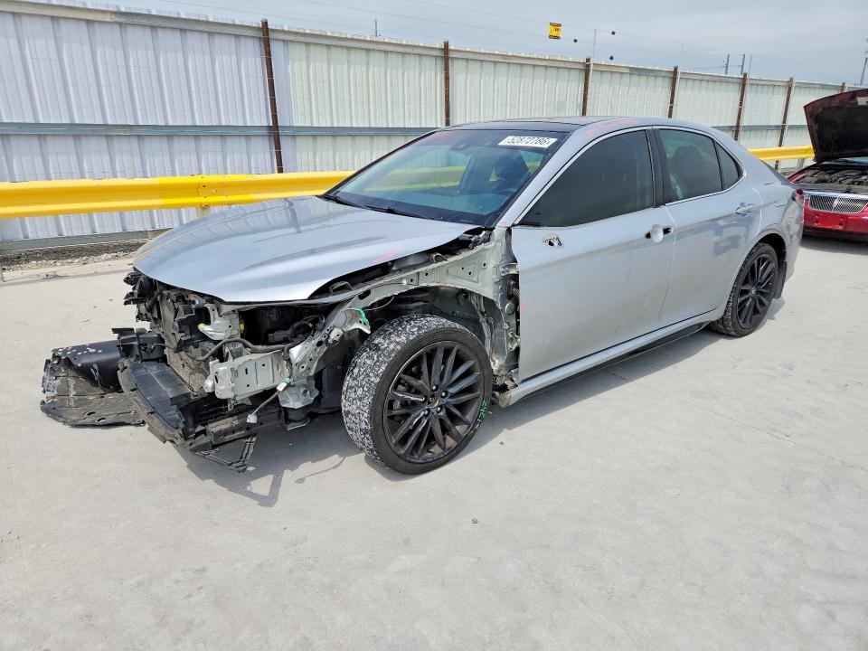 2021 Toyota Camry VIN 4T1K61AK0MU418131 — COPART salvage auction photo